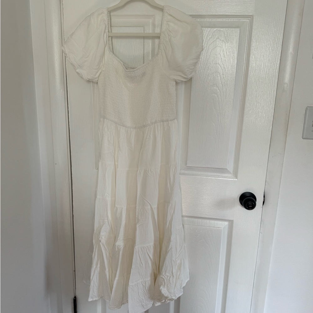 White Square Neck Puff Sleeve Maxi Dress